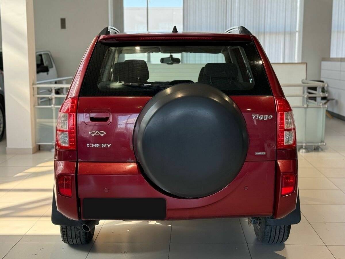 Chery Tiggo (T11) 2014 года с пробегом. Фото: #3