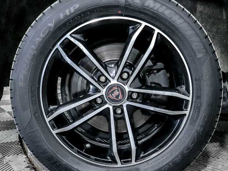 Volkswagen Tiguan 2011 года с пробегом. Фото: #14