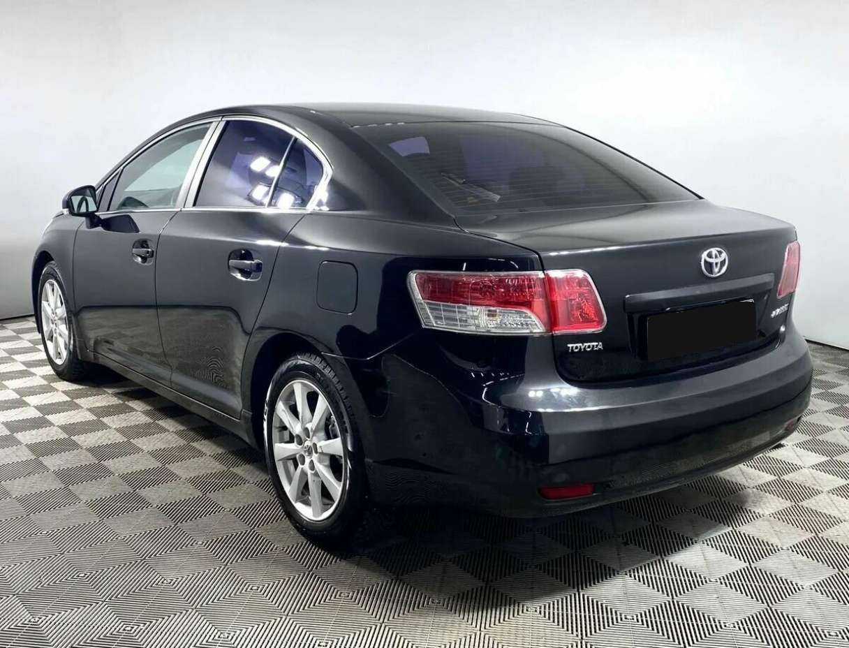 Toyota Avensis 2011 года с пробегом. Фото: #4