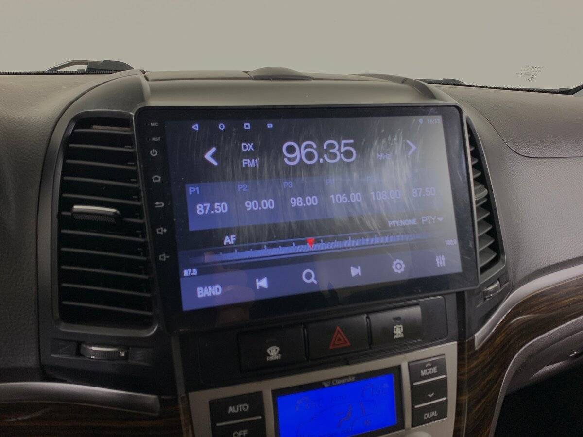 Hyundai Santa Fe 2012 года с пробегом. Фото: #14