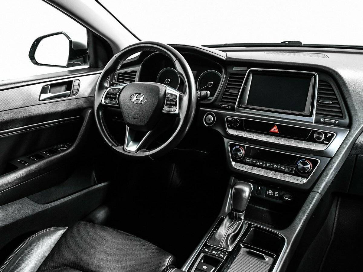 Hyundai Sonata 2017 года с пробегом. Фото: #8