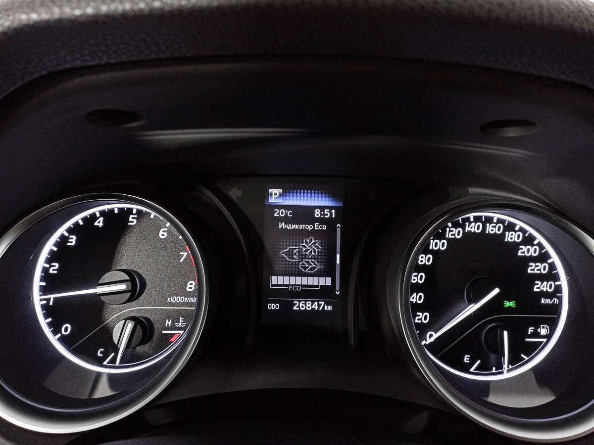 Toyota Camry 2021 года с пробегом. Фото: #10