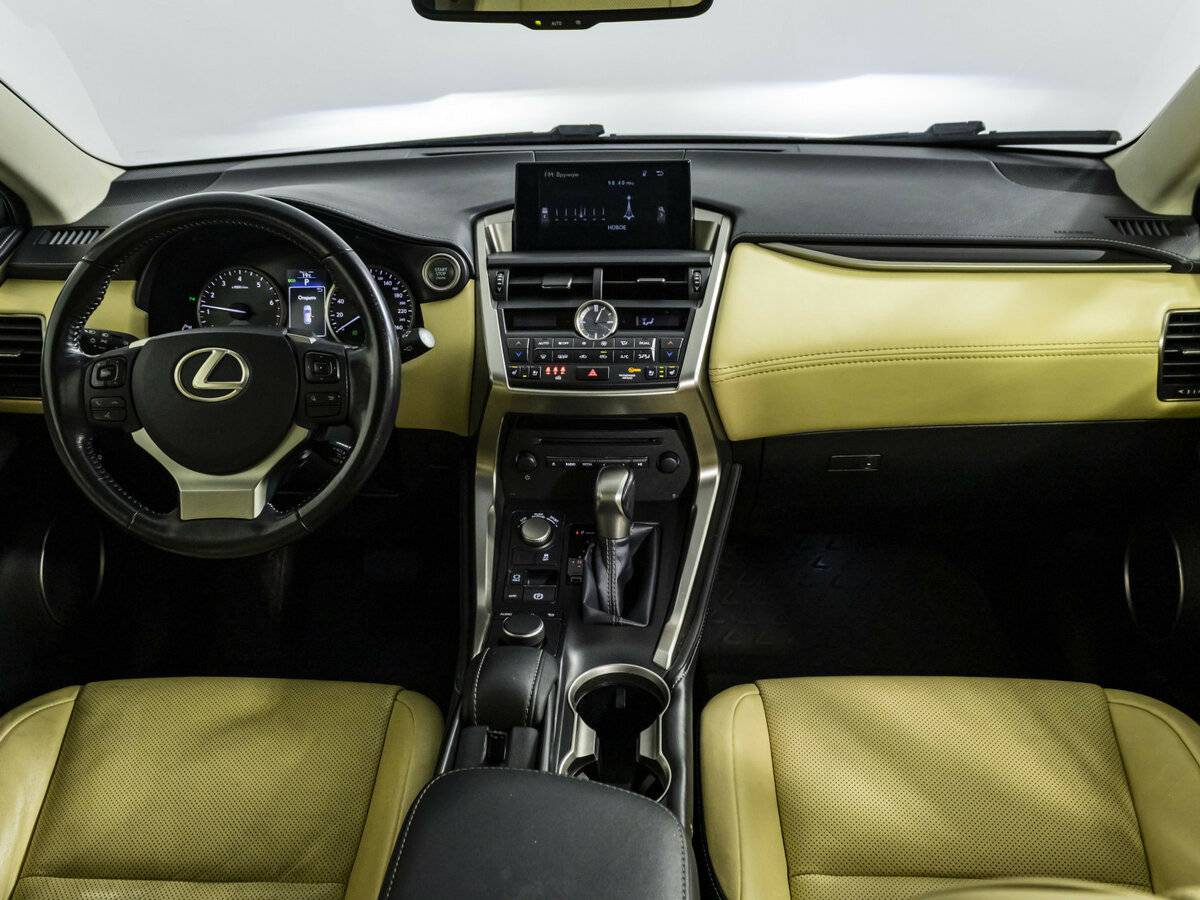 Lexus NX 2015 года с пробегом. Фото: #9