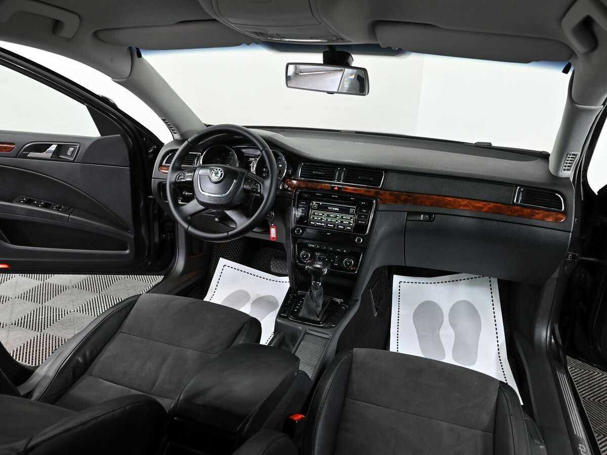 Skoda Superb 2010 года с пробегом. Фото: #4