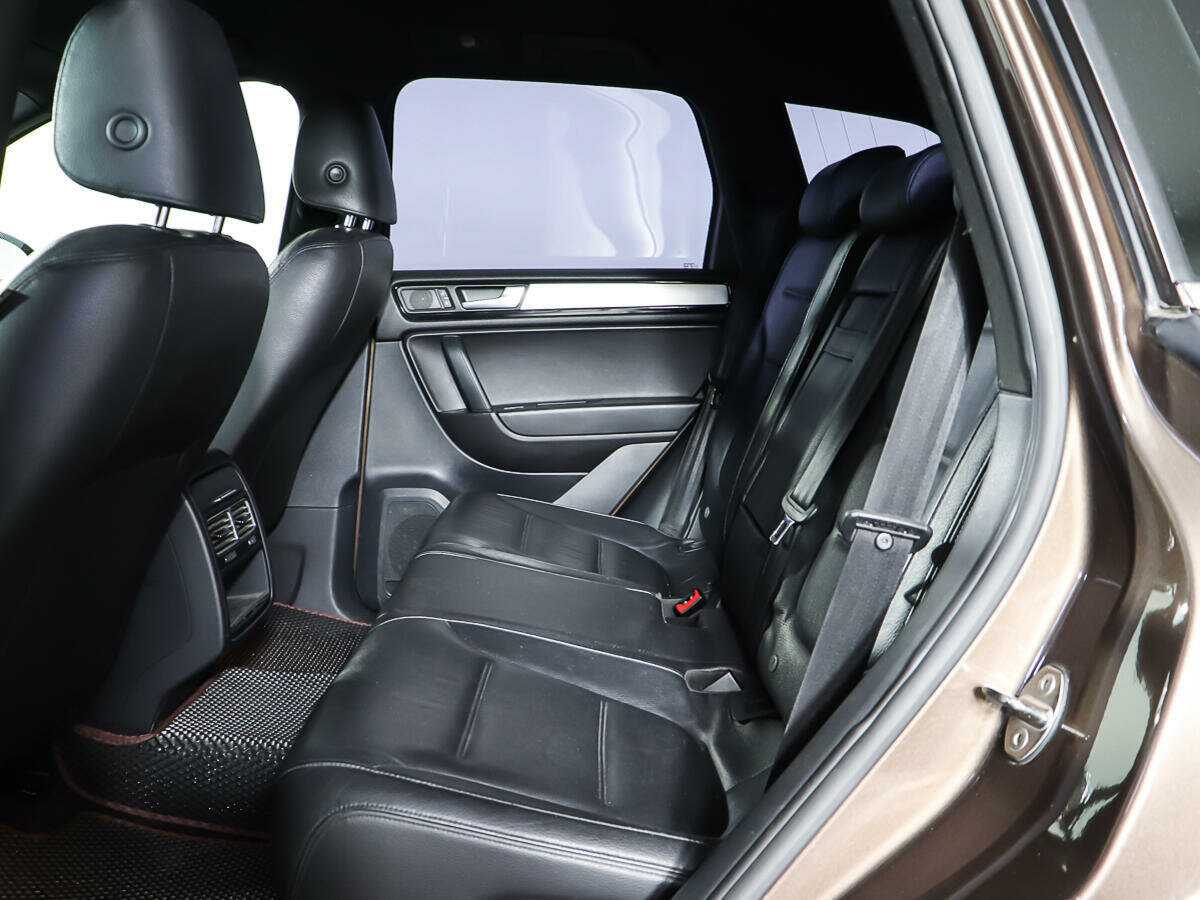 Volkswagen Touareg 2011 года с пробегом. Фото: #11