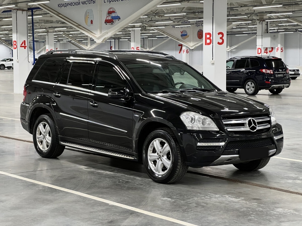 Mercedes-Benz GL-Класс 2011 года с пробегом. Фото: #2