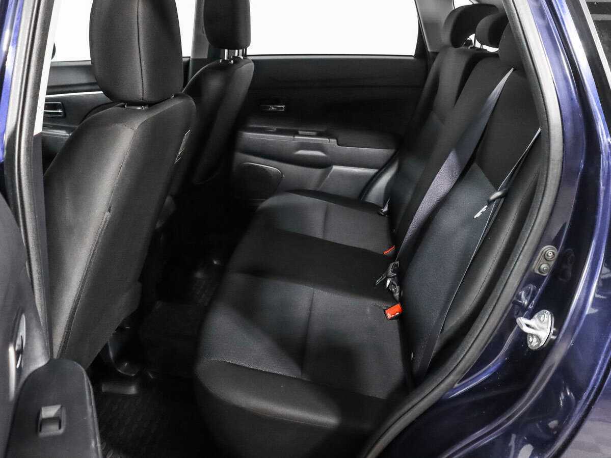Mitsubishi ASX 2011 года с пробегом. Фото: #9