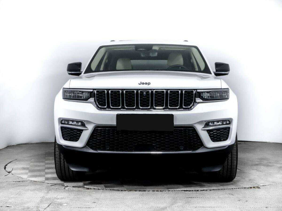 Jeep Grand Cherokee 2022 года с пробегом. Фото: #1