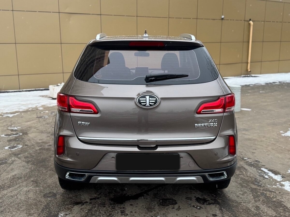 FAW Besturn X40 2020 года с пробегом. Фото: #5