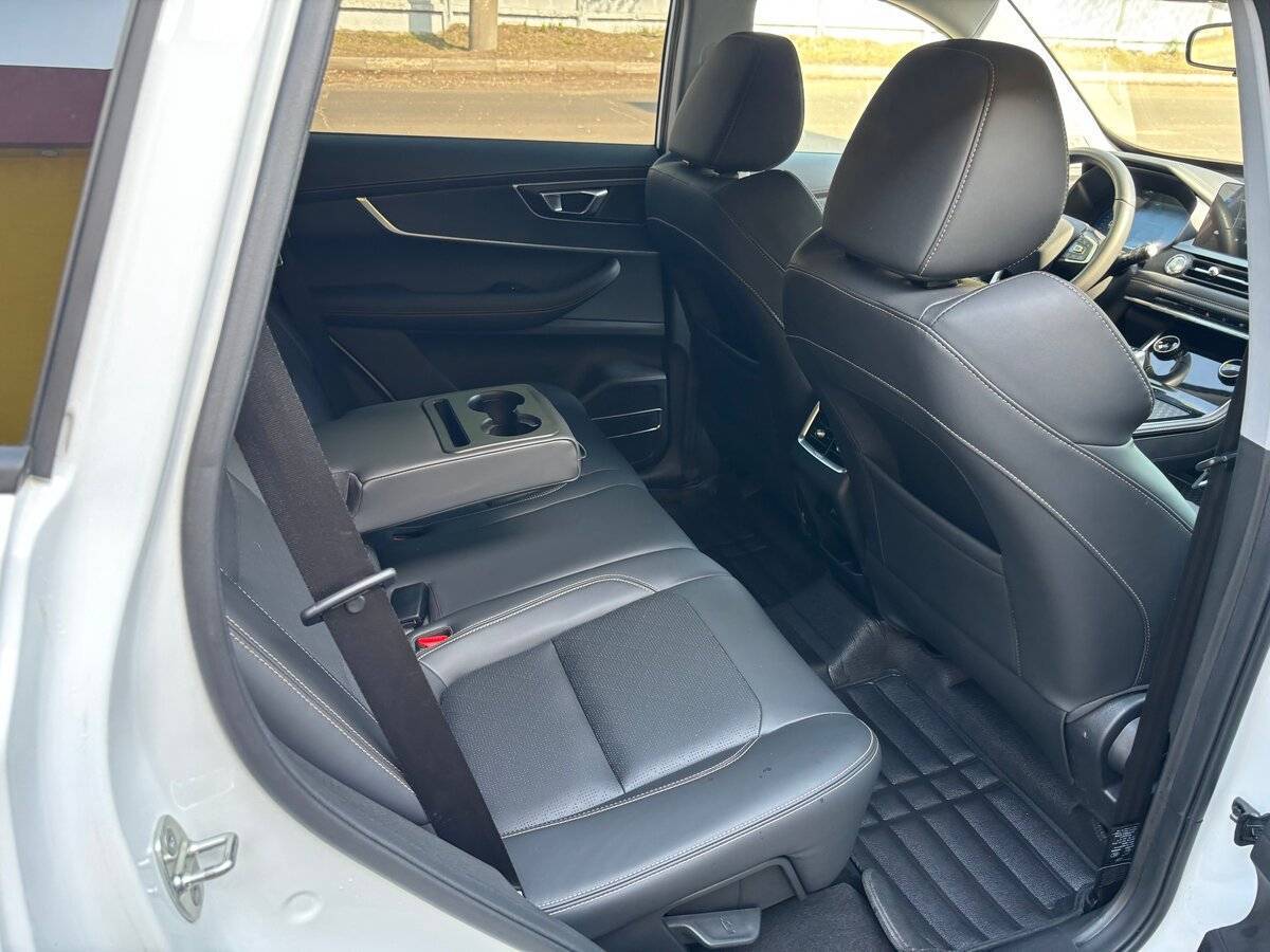 Chery Tiggo 8 2021 года с пробегом. Фото: #22