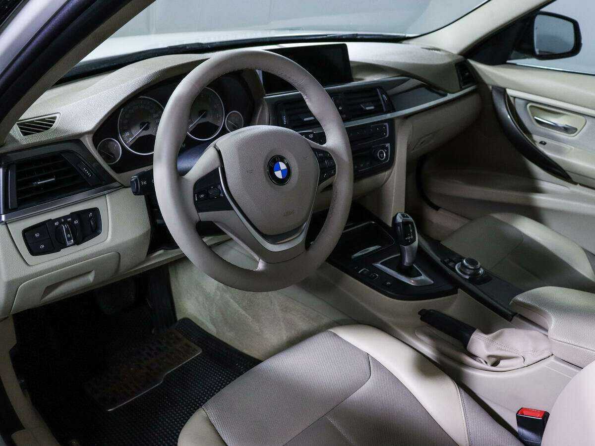 BMW 3 серии 2013 года с пробегом. Фото: #11