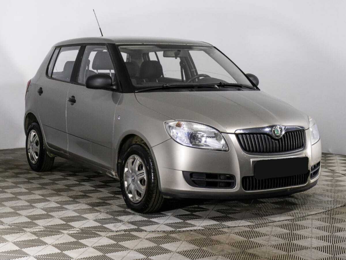 Skoda Fabia 2009 года с пробегом. Фото: #2
