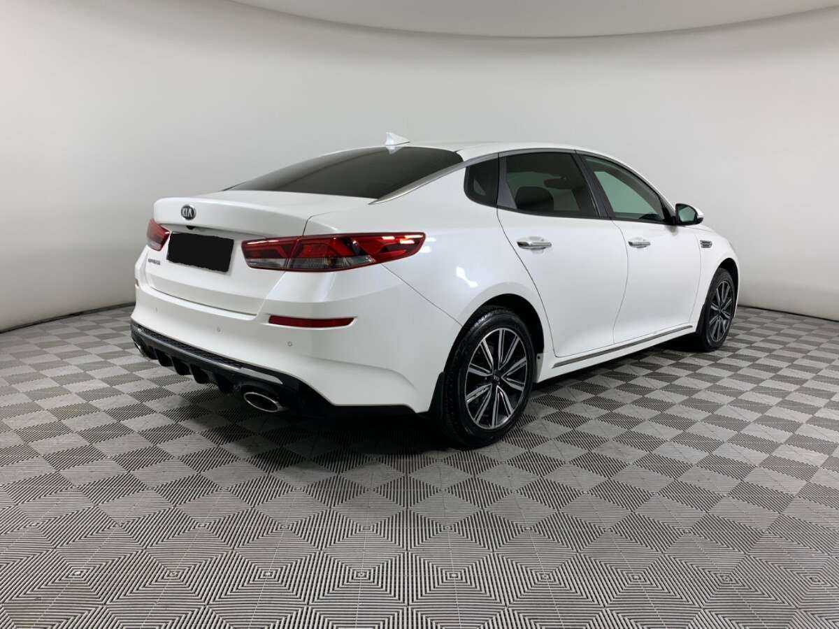 Kia Optima 2018 года с пробегом. Фото: #4