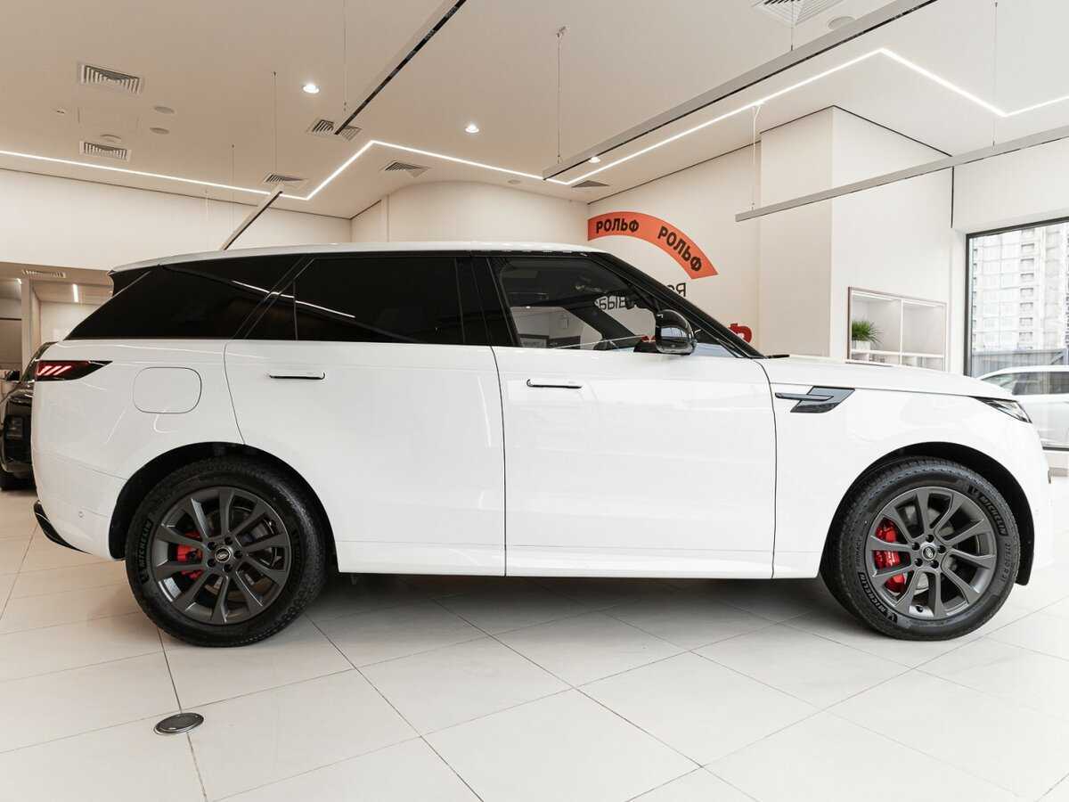 Land Rover Range Rover Sport 2024 года с пробегом. Фото: #8