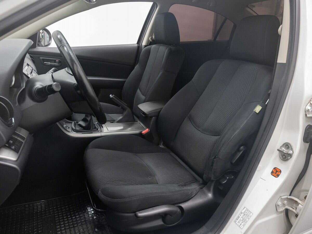 Mazda 6 2011 года с пробегом. Фото: #9