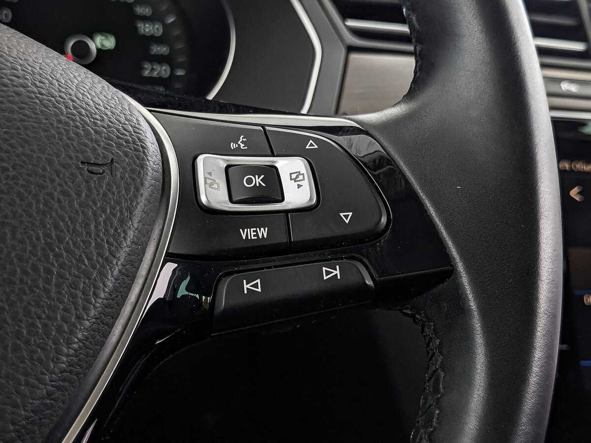 Volkswagen Passat 2019 года с пробегом. Фото: #28