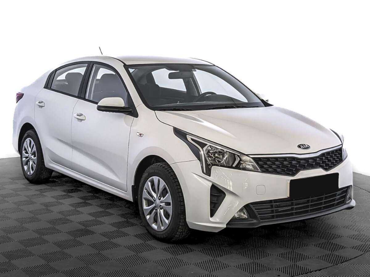 Kia Rio 2021 года с пробегом. Фото: #2