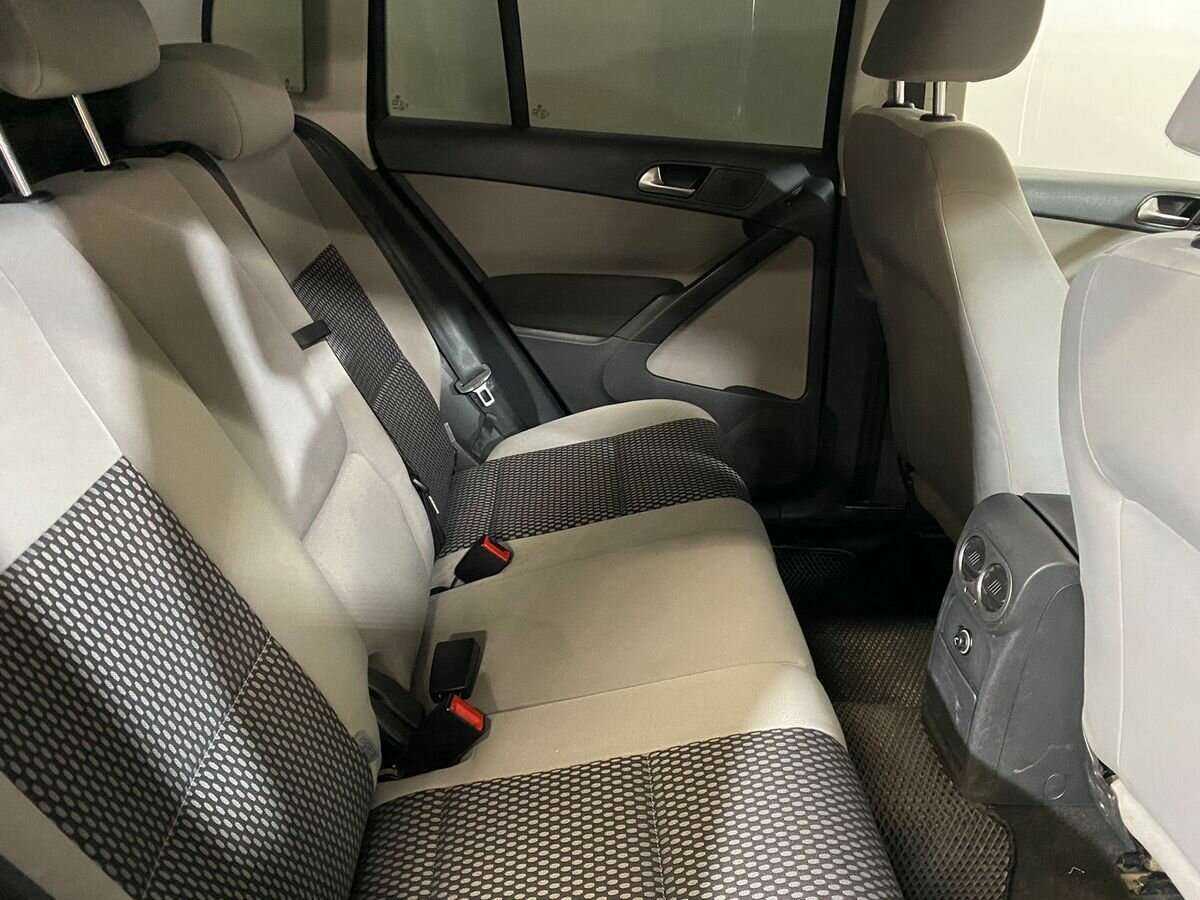 Volkswagen Tiguan 2011 года с пробегом. Фото: #10