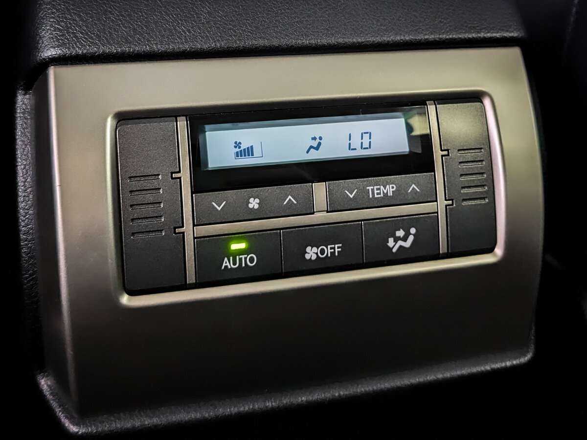 Lexus GX 2012 года с пробегом. Фото: #27