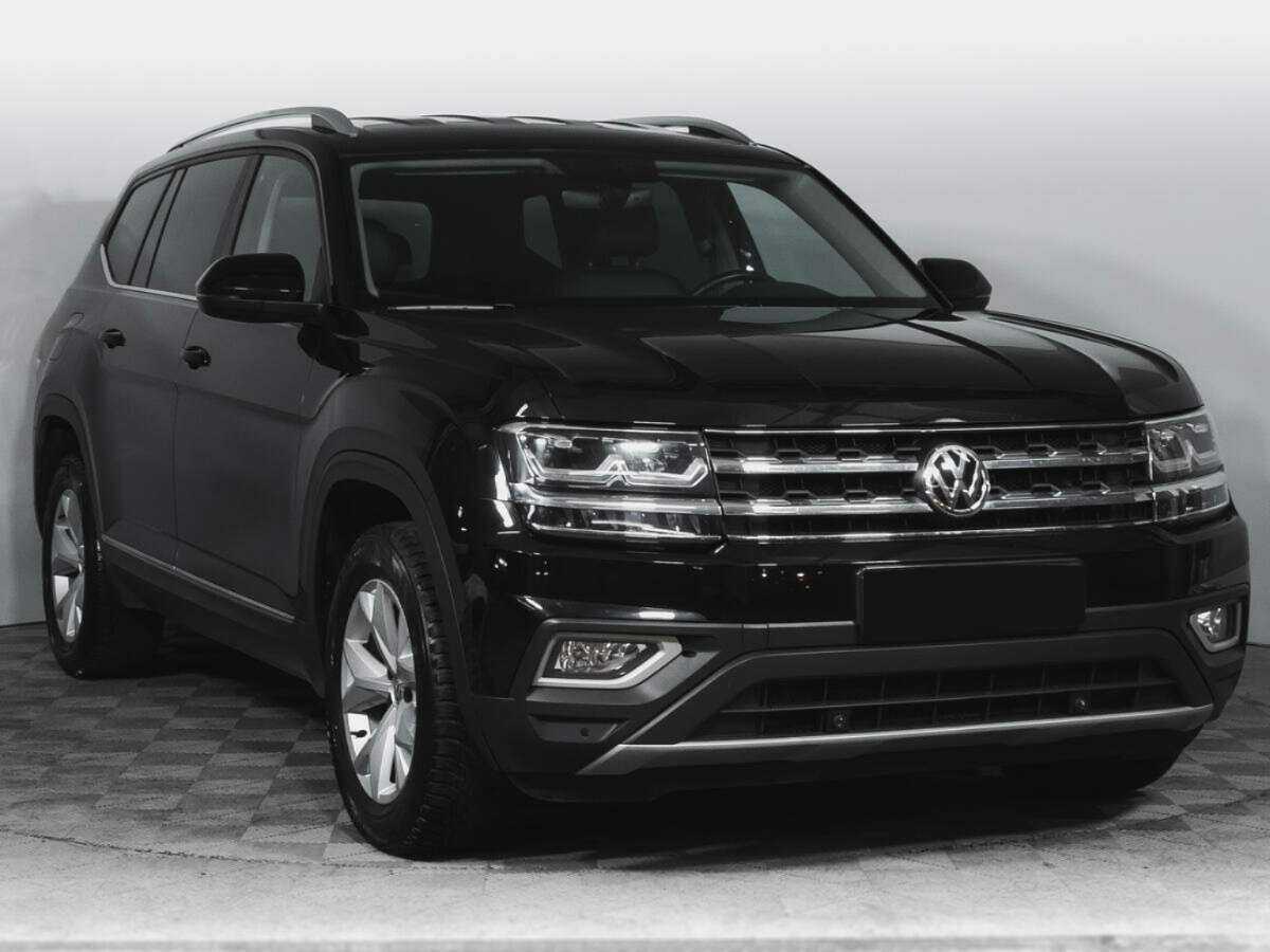 Volkswagen Teramont 2018 года с пробегом. Фото: #2