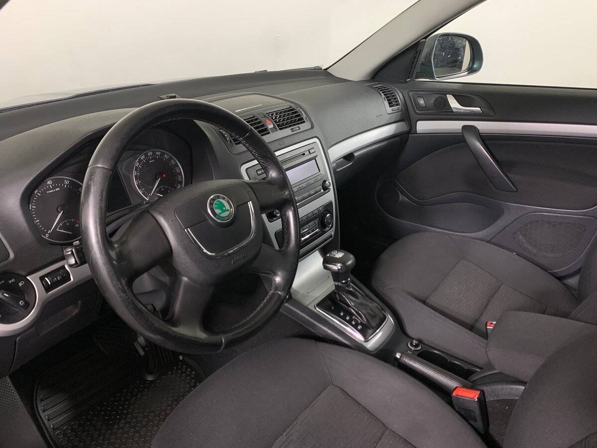 Skoda Octavia 2011 года с пробегом. Фото: #10