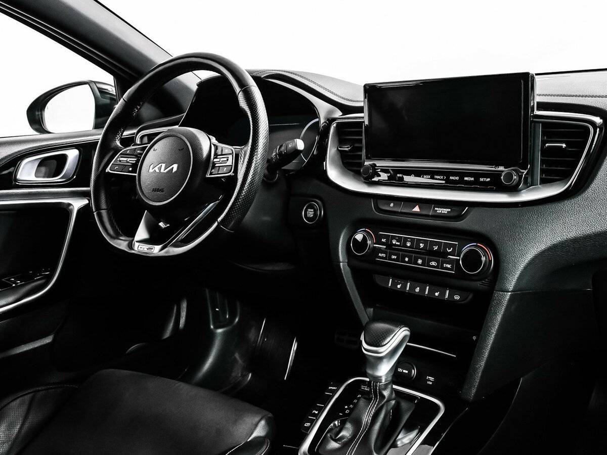 Kia Ceed 2021 года с пробегом. Фото: #8