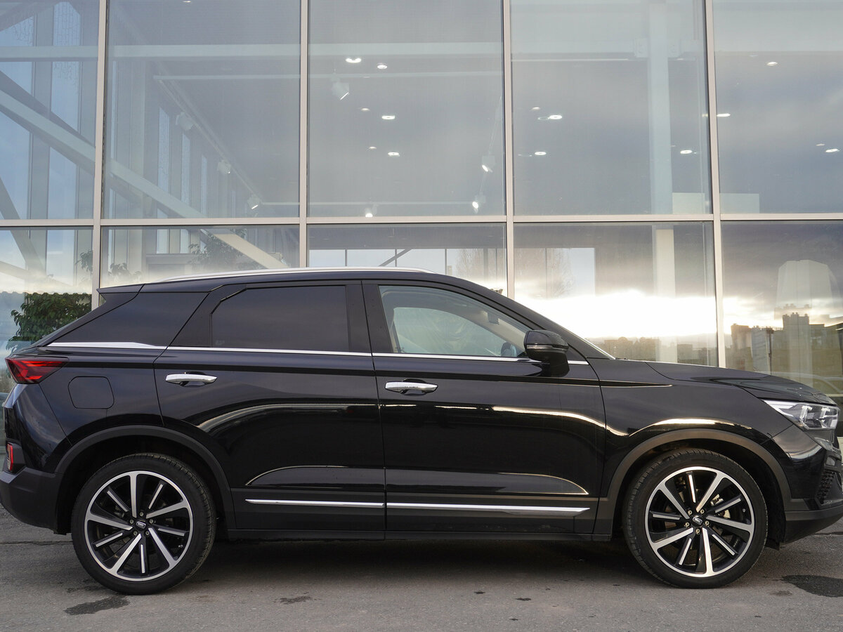 FAW Bestune T77 2023 года с пробегом. Фото: #3