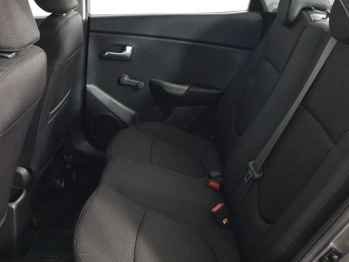 Kia Rio 2015 года с пробегом. Фото: #7