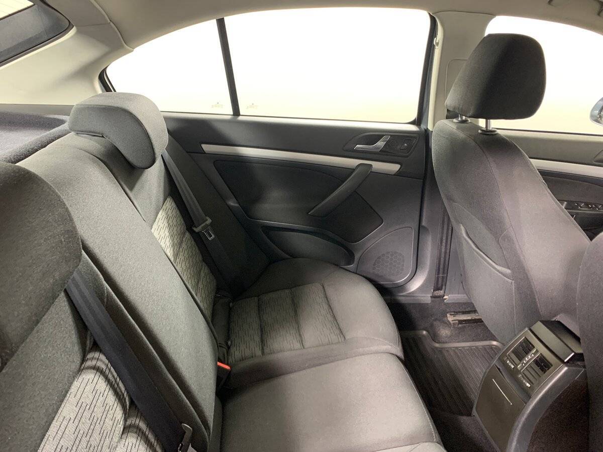 Skoda Octavia 2011 года с пробегом. Фото: #16