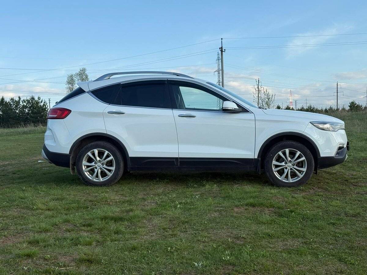 FAW Besturn X80 2019 года с пробегом. Фото: #2