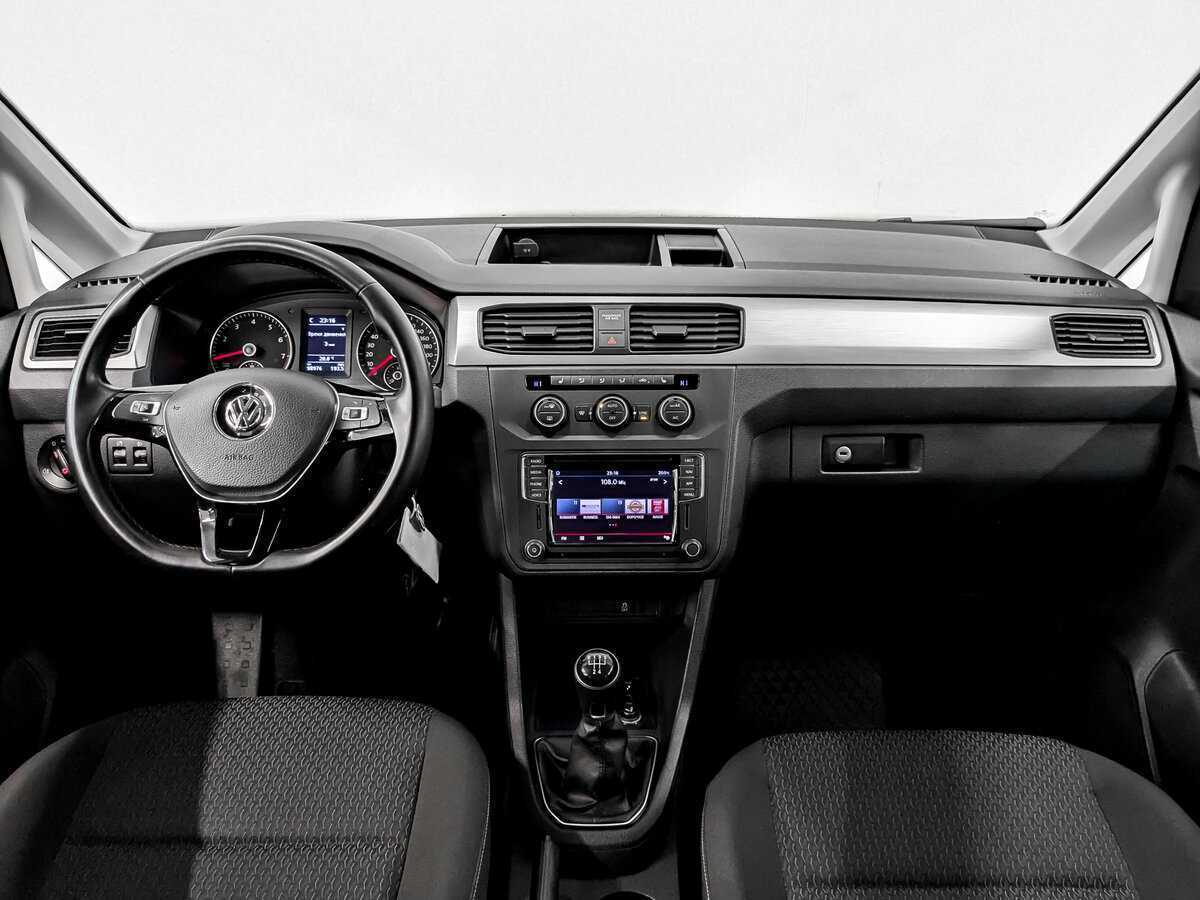 Volkswagen Caddy 2018 года с пробегом. Фото: #13