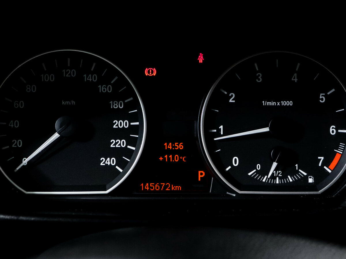 BMW 1 серии 2011 года с пробегом. Фото: #8