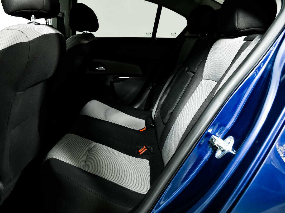 Chevrolet Cruze 2011 года с пробегом. Фото: #11