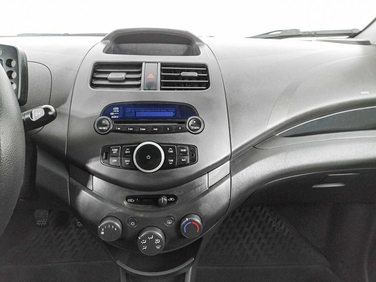 Chevrolet Spark 2011 года с пробегом. Фото: #12