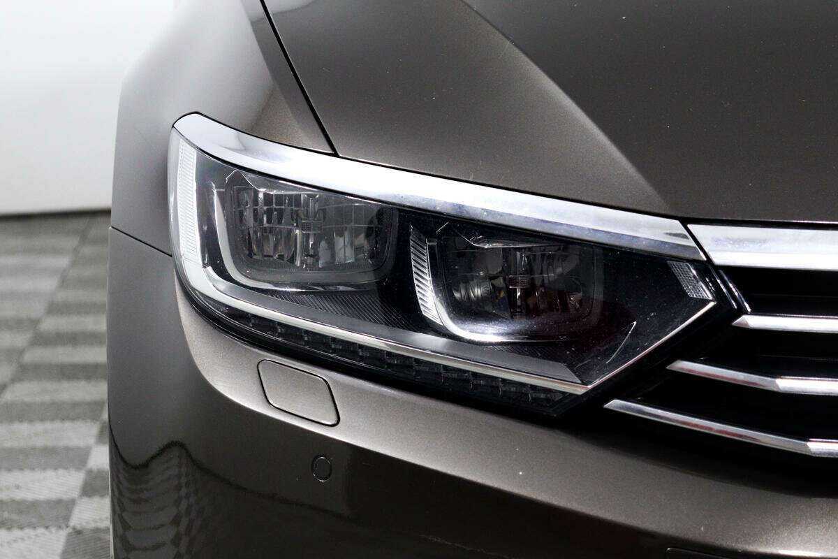 Volkswagen Passat 2016 года с пробегом. Фото: #14