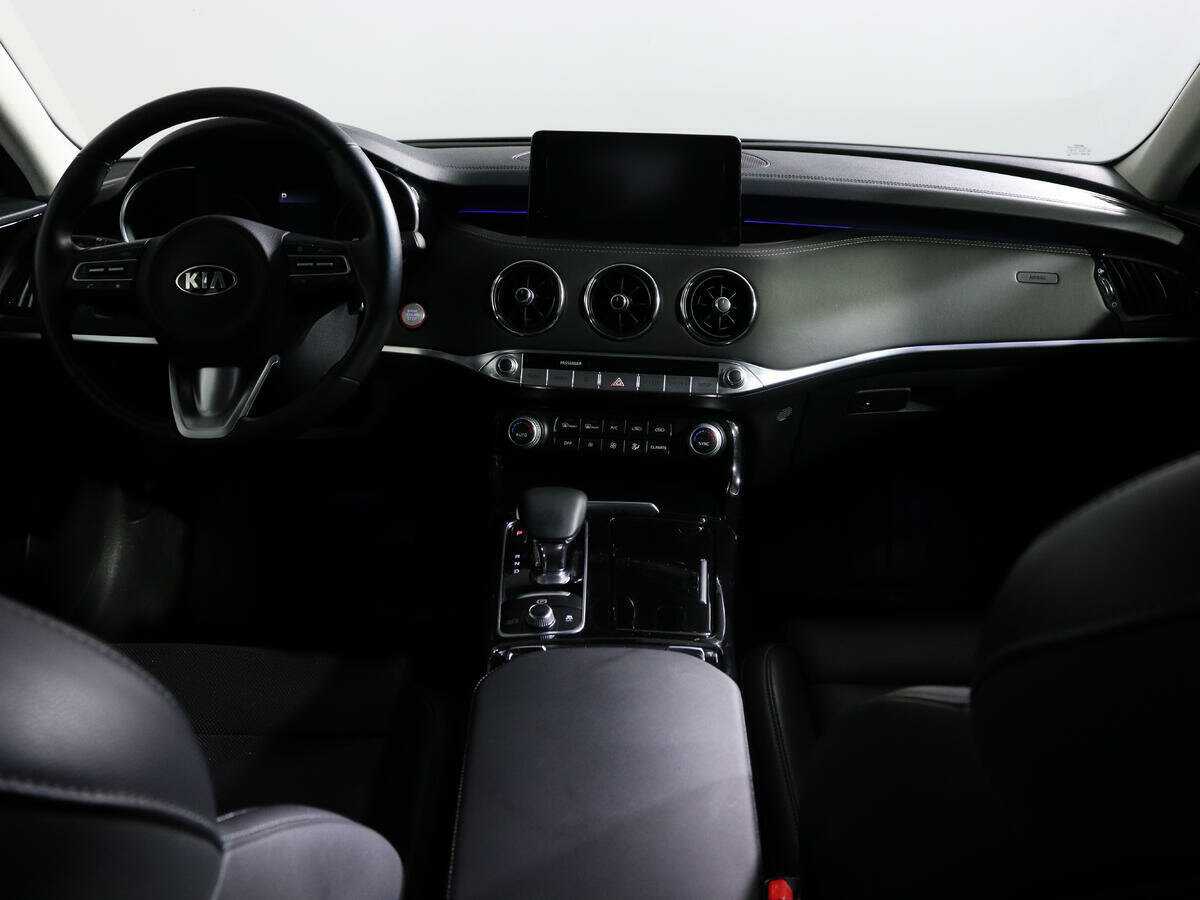 Kia Stinger 2021 года с пробегом. Фото: #11