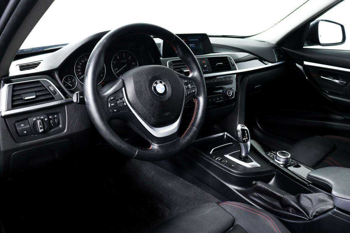 BMW 3 серии 2019 года с пробегом. Фото: #12
