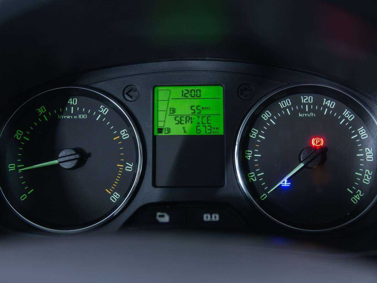 Skoda Roomster 2011 года с пробегом. Фото: #16