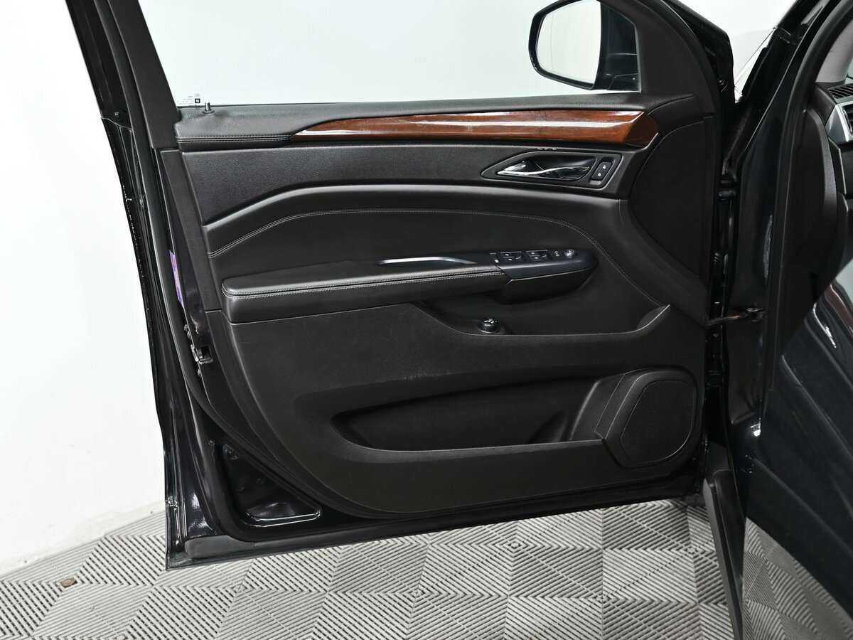 Cadillac SRX 2013 года с пробегом. Фото: #15