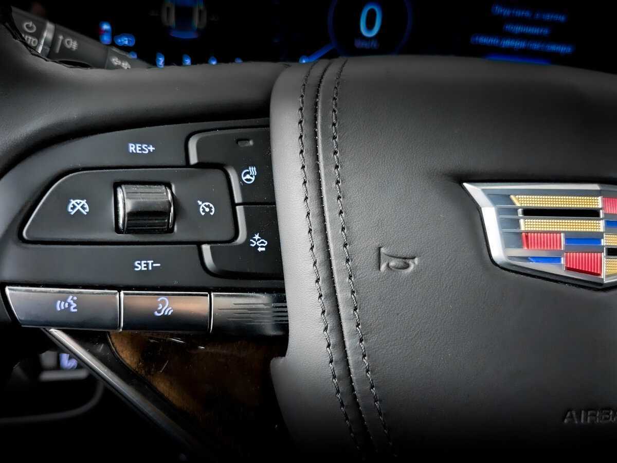Cadillac Escalade 2021 года с пробегом. Фото: #26
