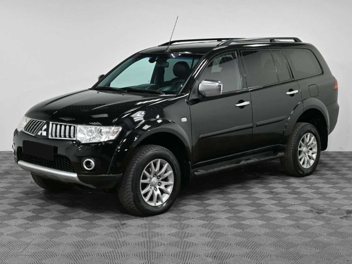 Mitsubishi Pajero Sport 2010 года с пробегом. Посмотреть фото