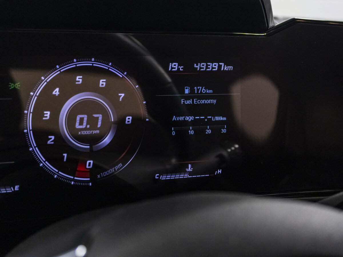 Hyundai Elantra 2021 года с пробегом. Фото: #10