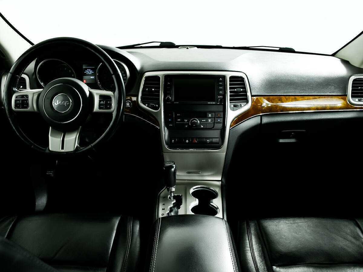 Jeep Grand Cherokee 2011 года с пробегом. Фото: #10