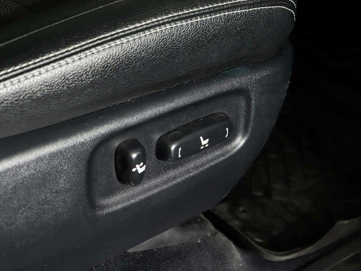 Toyota Land Cruiser 2011 года с пробегом. Фото: #15