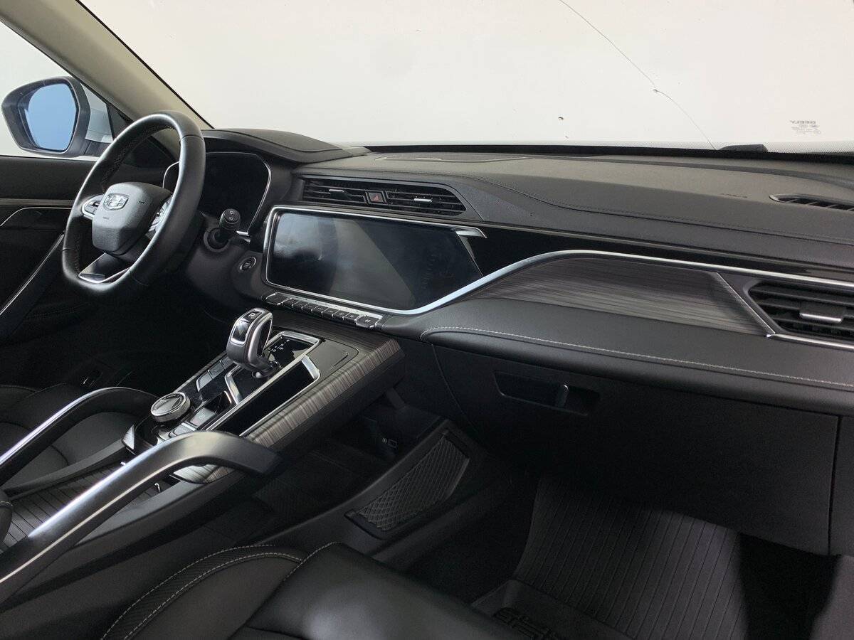 Geely Atlas Pro 2022 года с пробегом. Фото: #12