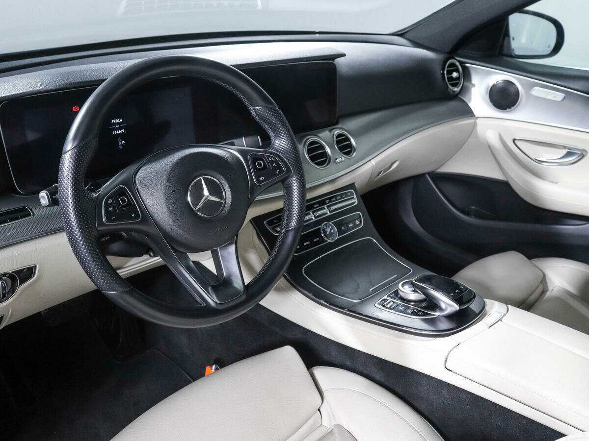 Mercedes-Benz E-Класс 2018 года с пробегом. Фото: #11