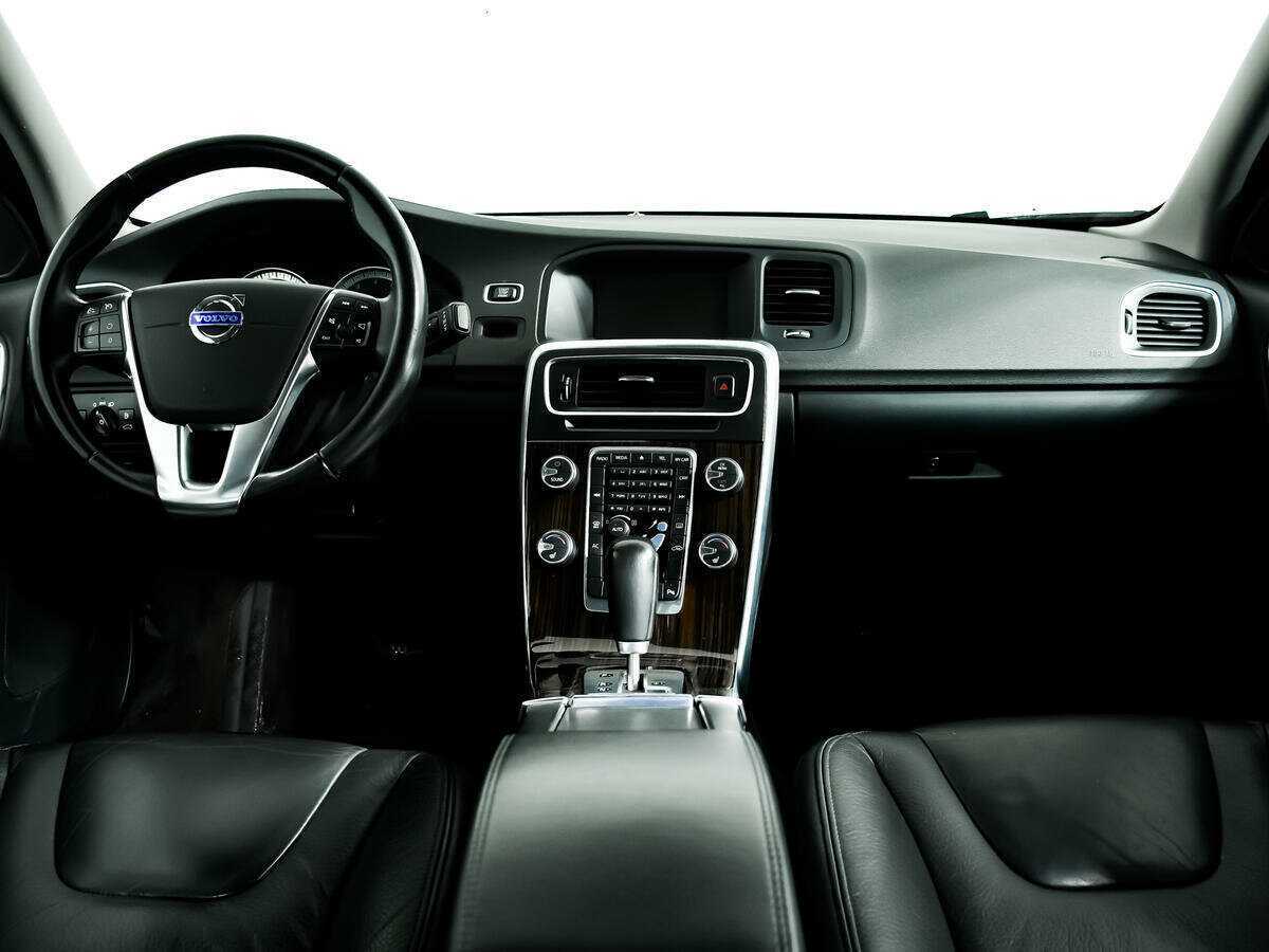 Volvo S60 2011 года с пробегом. Фото: #9