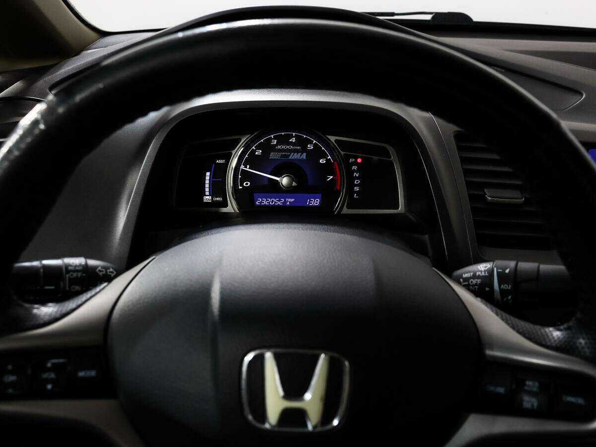 Honda Civic 2008 года с пробегом. Фото: #16