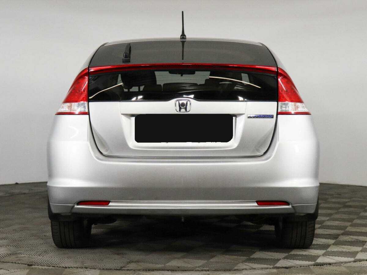 Honda Insight 2010 года с пробегом. Фото: #5