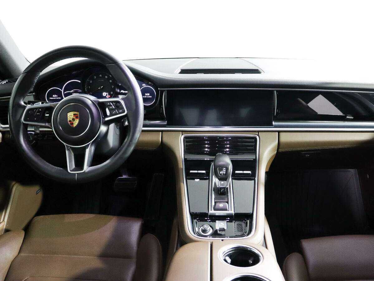 Porsche Panamera 2016 года с пробегом. Фото: #7